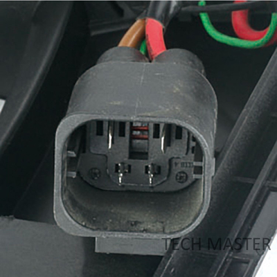 Ventole di raffreddamento del radiatore delle parti dell'automobile nuove per la ventola di raffreddamento del motore del modulo di controllo di W204 A2045000193 400W