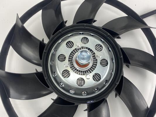 Ventola di raffreddamento radiatore auto per Land Rover Range Rover Sport Ventole di raffreddamento aria LR025965G PGG500370