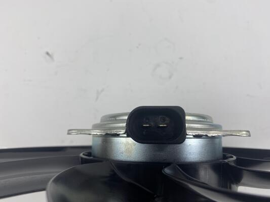 8K0959455G/8K0959455K Ventola di raffreddamento elettronica per auto per Audi A4L B8 A5 A6 C7 A7 Q3 Q5 2.0T/2.5T Ventola principale 2007
