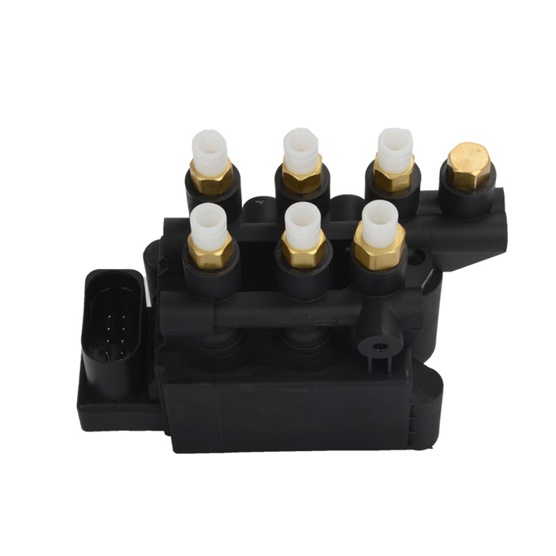 Aspetti per spedire il blocchetto della valvola per aria di BMW con 7 fori per gli elementi di scossa della sospensione di G11 G12 33526781909