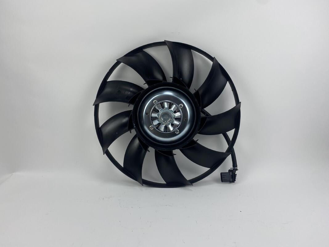 Ventilatore elettronico per radiatore LR012644 LR112860 per Land Rover Range Rover Sport LR4