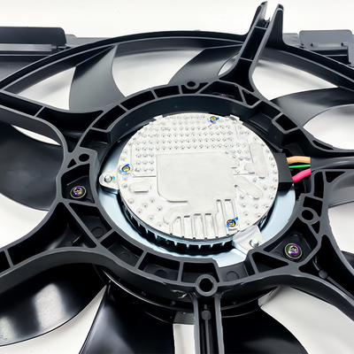 Radiatore per ventilatore universale di raffreddamento di auto da 850W per un raffreddamento ottimale del motore 17427795757 17424730745