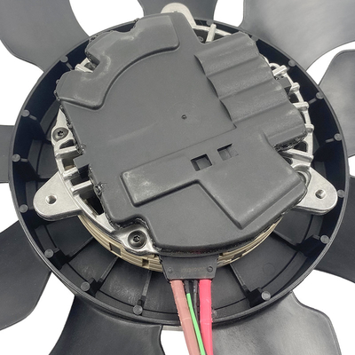 Livello 600W ISO TS15949 Sistema di raffreddamento del motore dell'auto Ventilatore di raffreddamento per Volkswagen Touareg