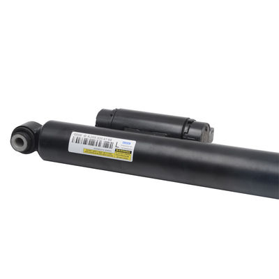 A sinistra 2053208530 2133202200 2053208630 ammortizzatore automatico sinistro posteriore giusto dell'aria di Mercedes-Benz W205 W213 2 4matic Airmatic